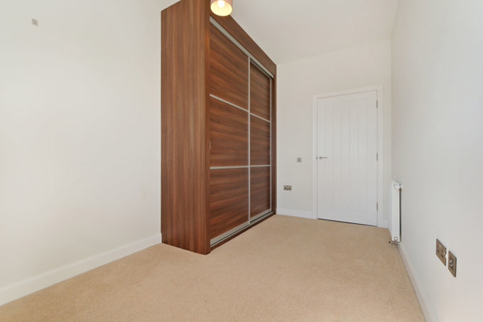 Landale Court 49 (25) 1437