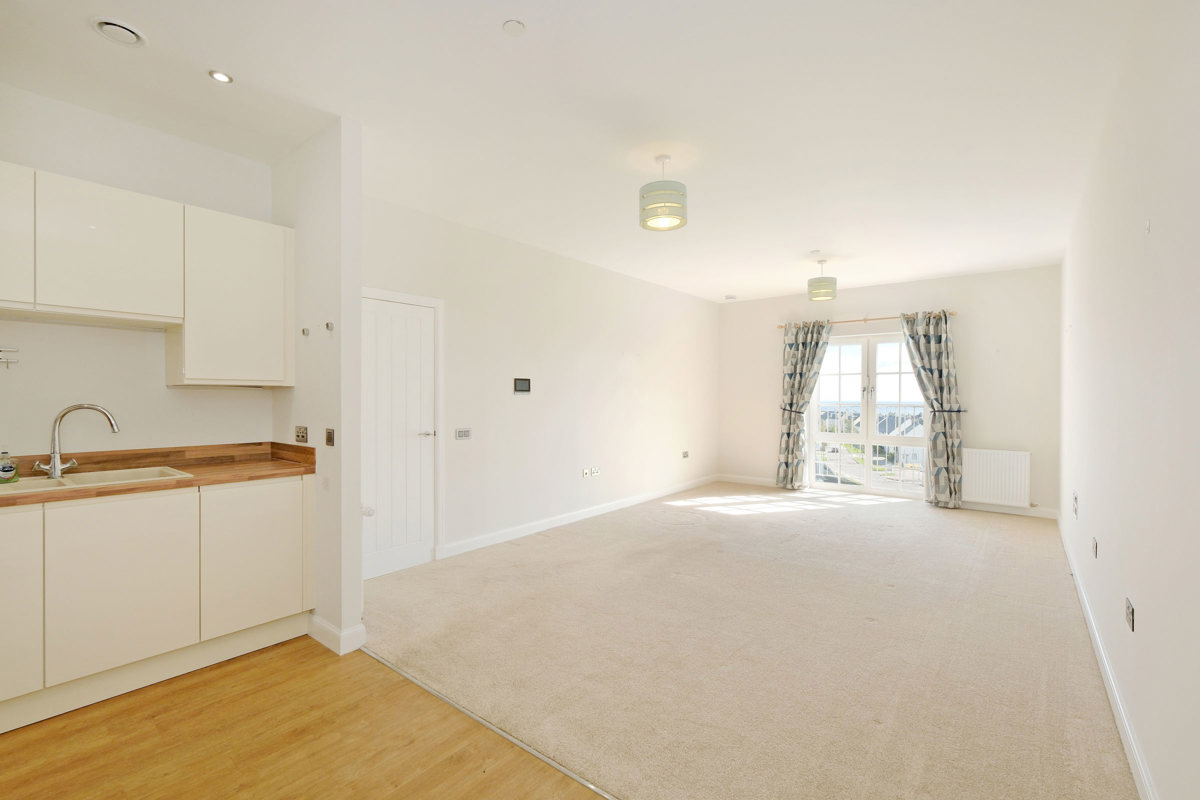 Landale Court 49 (25) 1428